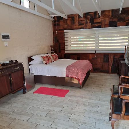 Jochem Inn Rietvalleirand Экстерьер фото